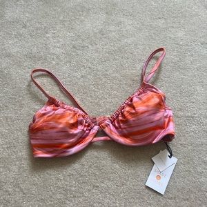 Shade & Shore pink and orange bikini top with removable pads- NWT size 34B